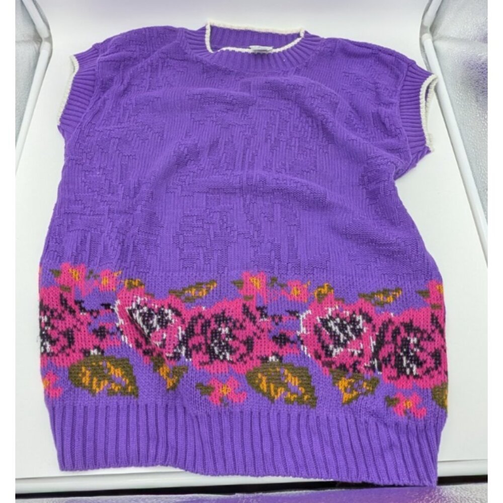 Vintage short sleave sweater top purple roses Medium Alicia Separates USA 1980s